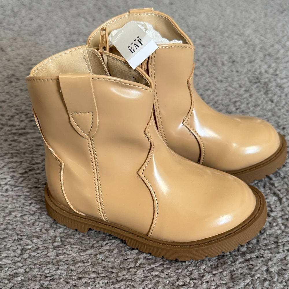 GAP Kids Tan Patent Boots - Toddler 7